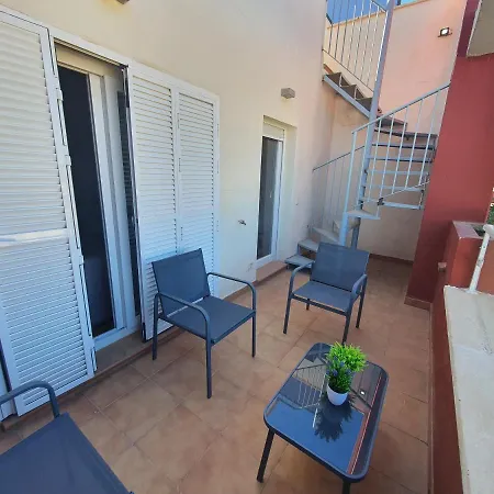 Cubo's Benalvistas Urban Love & 2 Free Parking Apartamento