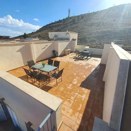Cubo's Benalvistas Urban Love & 2 Free Parking Apartamento *