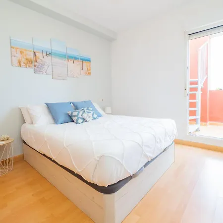 Cubo's Benalvistas Urban Love & 2 Free Parking Apartamento