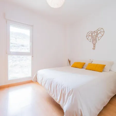 Apartamento Cubo's Benalvistas Urban Love & 2 Free Parking Benalmádena