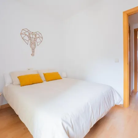 Cubo's Benalvistas Urban Love & 2 Free Parking Apartamento