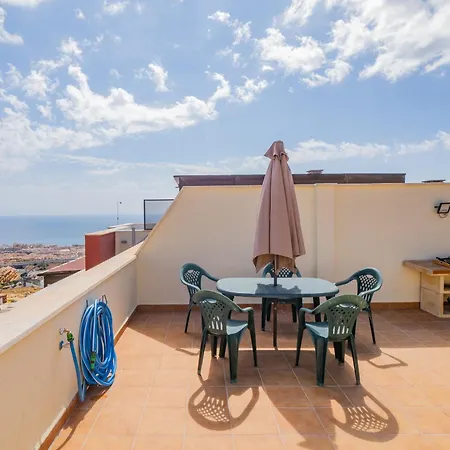 Apartamento Cubo's Benalvistas Urban Love & 2 Free Parking Benalmádena